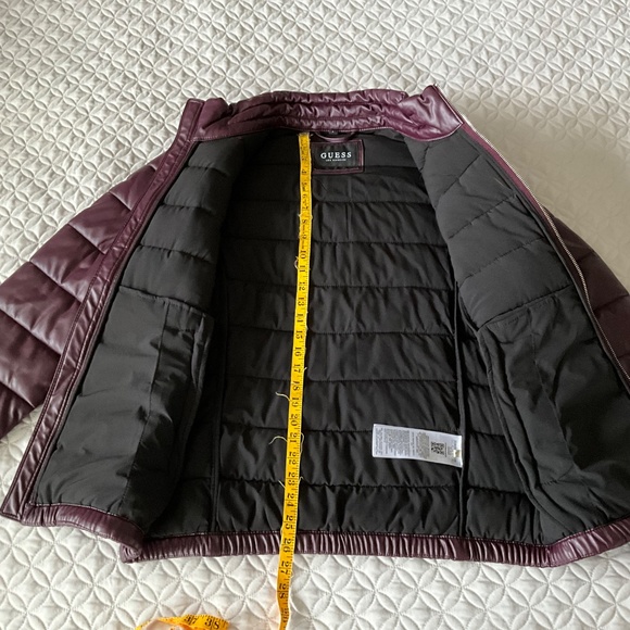 Guess ladies jacket - Picture 2 of 4